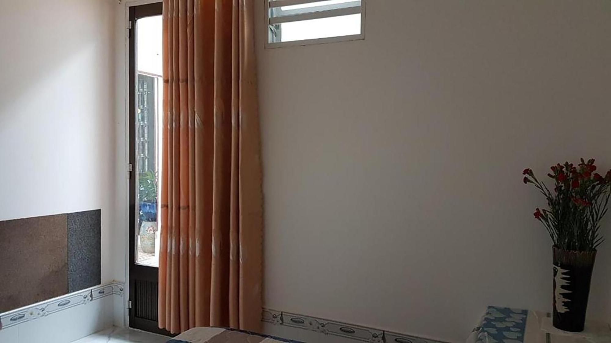 Hoa Lan Motel & Homestay Giong Tu Dien Екстер'єр фото