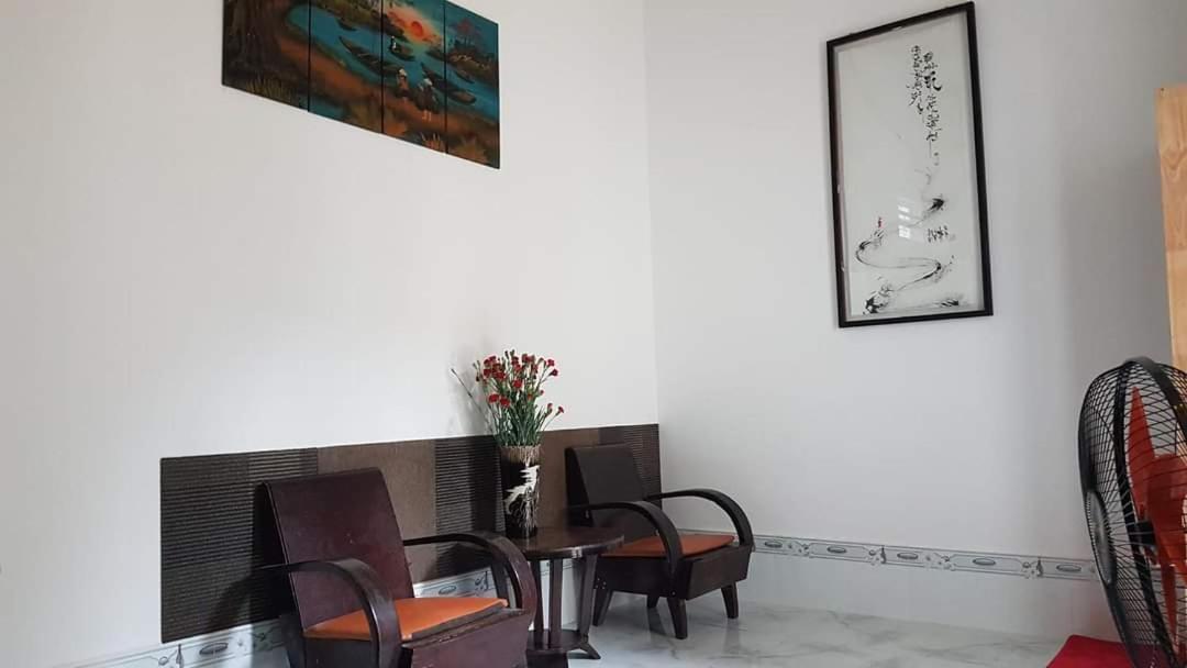 Hoa Lan Motel & Homestay Giong Tu Dien Екстер'єр фото