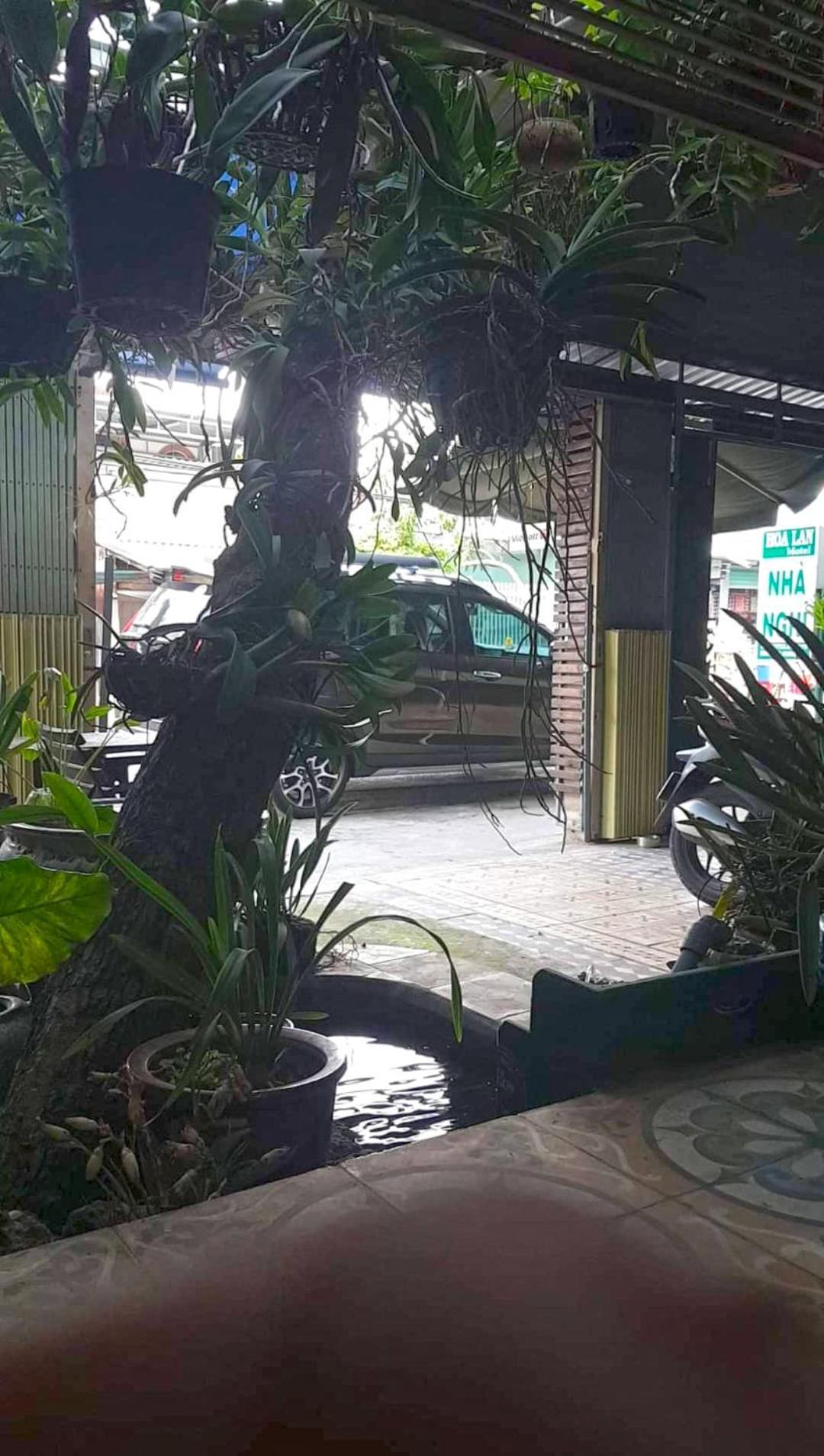 Hoa Lan Motel & Homestay Giong Tu Dien Екстер'єр фото
