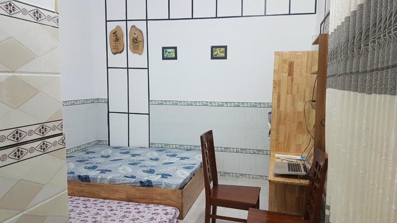Hoa Lan Motel & Homestay Giong Tu Dien Екстер'єр фото